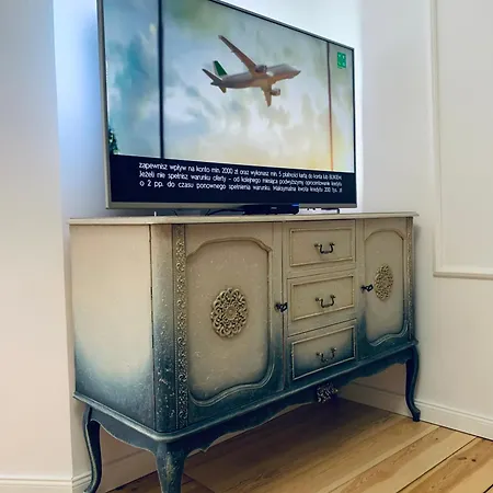 Bursztynowy 2 Srodmiescie Stare Centrum Апартаменты *